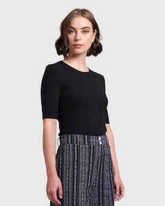 Outlet Clothing: Neris Noah Tee