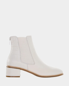 Boots: Le Sansa Remton