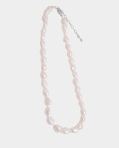 Kiwicraft Freshwater Pearl Necklace