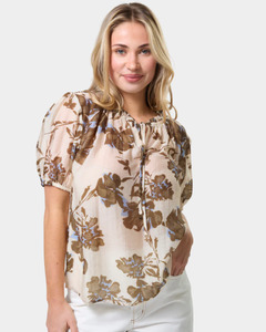 Tops: Stella & Gemma Arlo Blouse