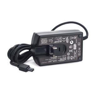 Leica S: LEICA QUICK CHARGER S