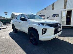 2019 Mitsubishi Triton GLX 4X4 Turbo Diesel / 1-OWNER / NZ NEW / EX-LEASE / TOWB&hellip;