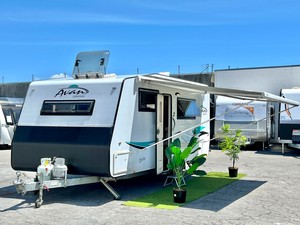 Products: 2017 Avan Aspire 555 – TWIN SINGLE BEDS / FULL REAR ENSUITE / AWNING / TV / UNDERFLOOR FRESH WATER / HEAT PUMP / DIESEL HEATER UNDER CONTRACT