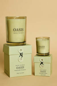 Home: Oasis Honeysuckle + Jasmine 250g Soy Candle