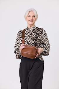 All Seasons Knitwear: Dani Leather Bag - Brown