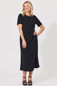 All Seasons Dresses: Molly Linen Dress
