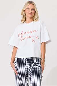 Choose Love Tee