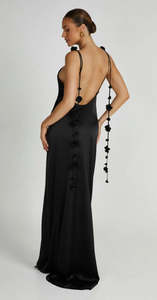 New Arrivals: Elenora Gown Hire NZ | Lend the Label