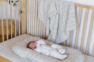 Fitted Cot Sheets: Fitted Cot Sheet | Forget Me Not