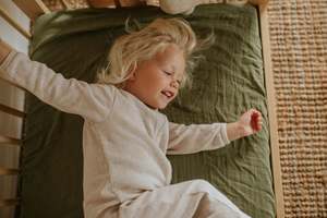 Fitted Cot Sheets: Fitted Cot Sheet | Olive