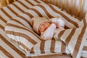 Muslin Swaddle Blanket | Hank Stripe
