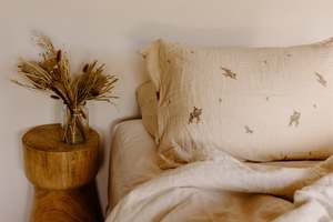 Muslin Pillowcases: 100% Muslin Pillowcase | Kanuka