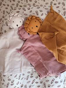 Leni Lion Comforter
