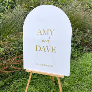 Products: Arch Welcome sign - Amy Leo Design Studio