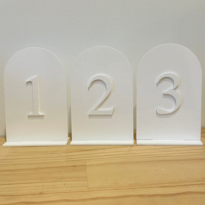 Arch acrylic table numbers - Design 1 Leo Design Studio
