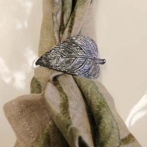 Duo Leaf Napkin Ring in Antique Silver Finish