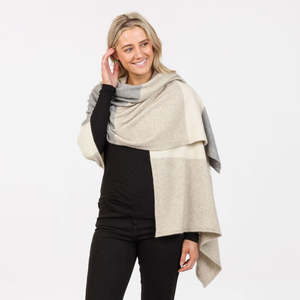 Travel Wrap in Natural Stripe