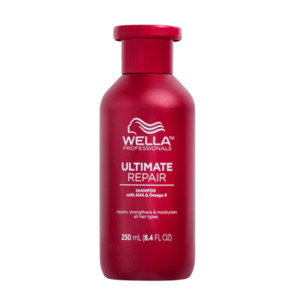 Wella: Wella Ultimate Repair Shampoo 250ml