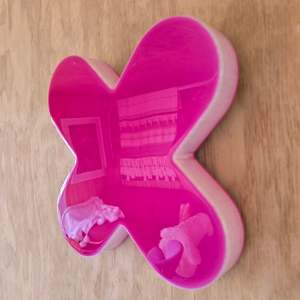 Juicy Kisses Cutouts: BABY JK Poppet