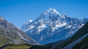 Products: Auckland to Queenstown 11 Day Highlights