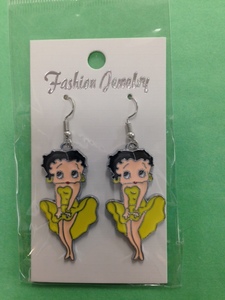 Products: Betty Boop Earrings – Yellow