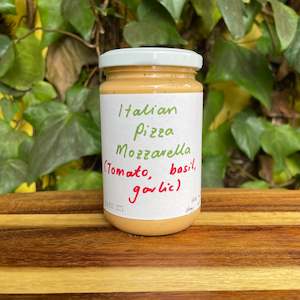 Cheese: Italian Pizza Mozzarella Spread