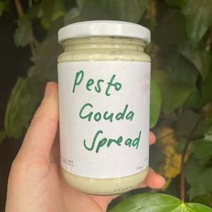Cheese: Pesto Gouda Spread
