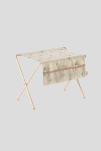 Maileg - nursery table