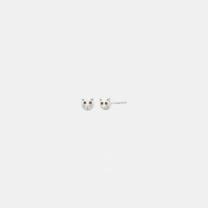 Sophie: Sophie Kitty Studs - Silver