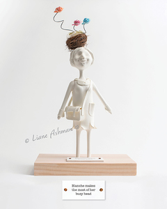 Products: Print: Blanche makes the most of her busy head