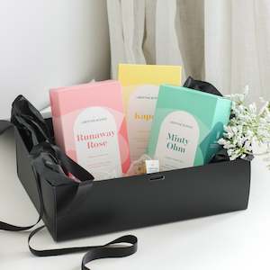 Products: The Tea Lovers Gift Box