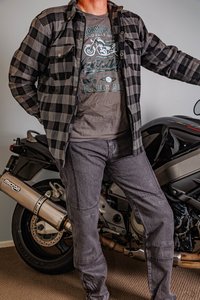T SHIRT - Lifestyle Imports