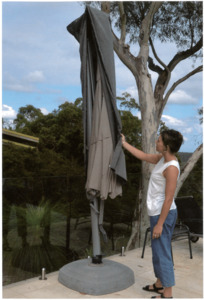 Products: Shelta Deluxe Large 255cm x 61cm Protective Cover for Cantilever Umbrella - Regis, Siena, Loral, and Savannah - Lifestylels