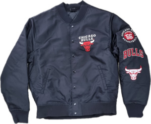 NBCGM7CNH BULLS BOMBER