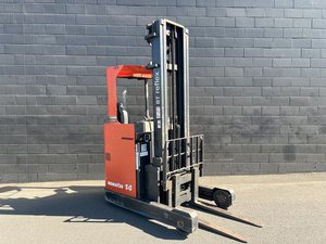 Products: BT RRE 140MC 2013 - Liftrucks