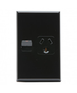 Products: PDL691BK PDL 600 Switched Socket Vertical 10A Black