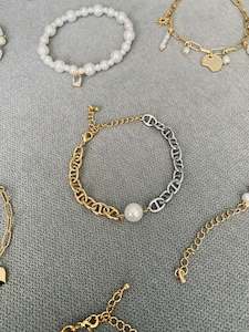 Bracelet 1: LIV216BF13