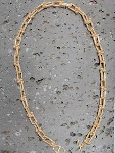 Necklace 1: LIV179NF19