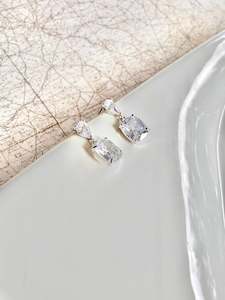 Bestsellers Fashion: AUR68F23