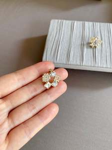 Rhea Studs: RHE462F20