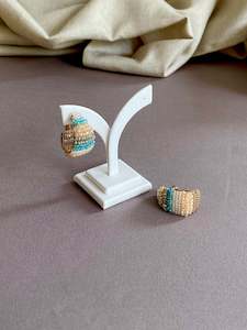 Rhea Hoops: RHE454F30