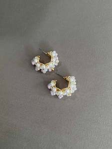 Rhea Hoops: RHE410F17 (2 colors)