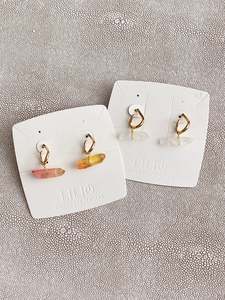 Elara: LOR49F13 (2 colours)