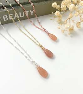 Mini Luna S: Moonstone Drop - 16 inch