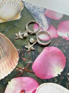 Star + Pearl Huggies Silver