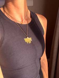 Gold Necklaces: Everlight Necklace