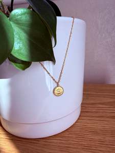 Gold Necklaces: Radiance Necklace
