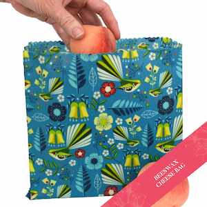 Kiwiana Collection: Fantails Cheese Bag