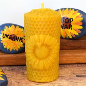 Beeswax Candles: Sunflower Honey beeswax candle