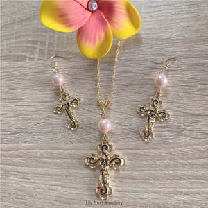 Sale: Gold Plated Patterned Crosses & Pearls Necklace & Earrings Set #48 (Baby Pink)